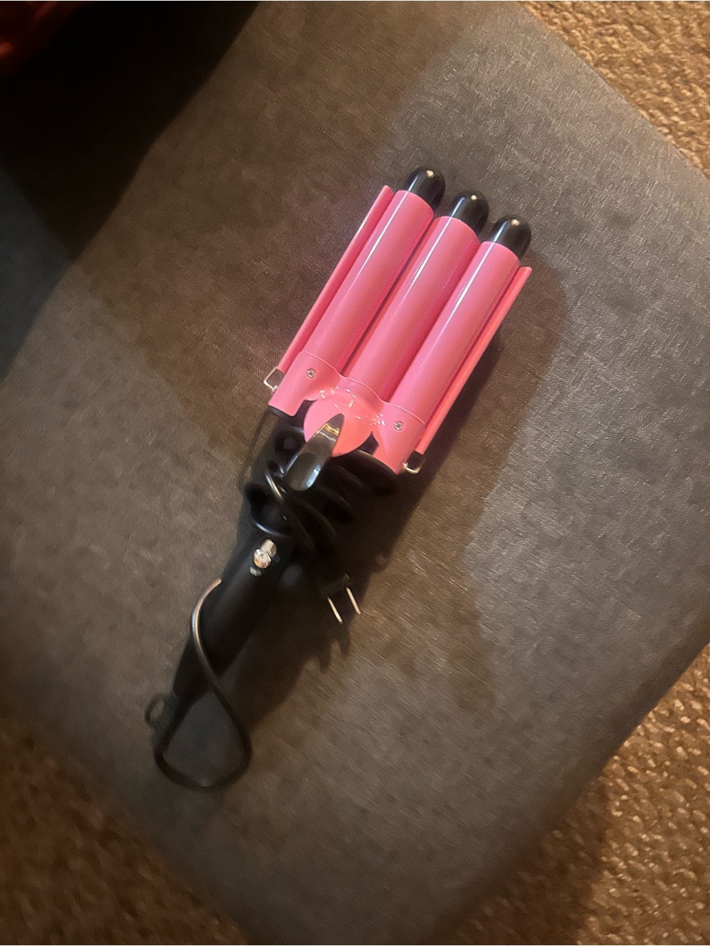 Amazon Pink Triple-Barrel Hair Waver with Black Handle